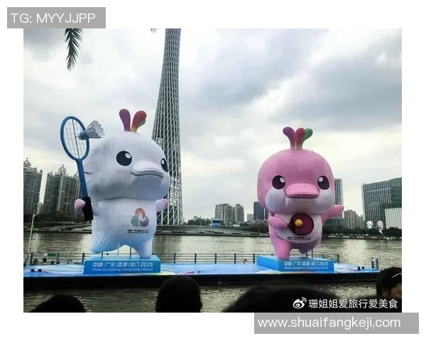 快去打卡！15米高“喜洋洋”“乐融融”露脸珠江